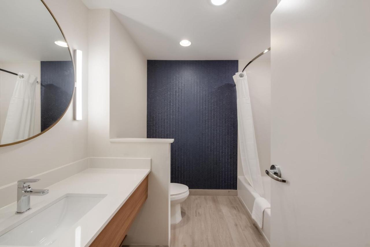 Fairfield By Marriott Inn & Suites Virginia Beach Town Center Extérieur photo