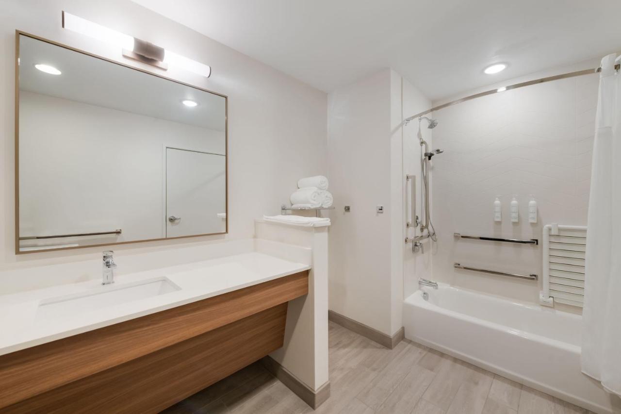 Fairfield By Marriott Inn & Suites Virginia Beach Town Center Extérieur photo